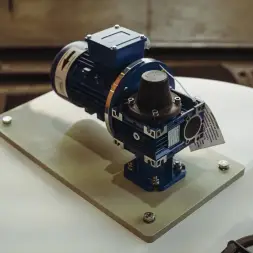 Емкость дозировочная 60 усиленная до 1.3 N белая с лопастной мешалкой