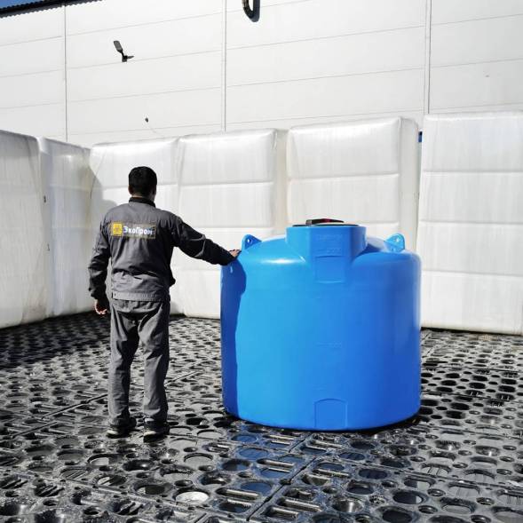 Емкость TOR 2000 л